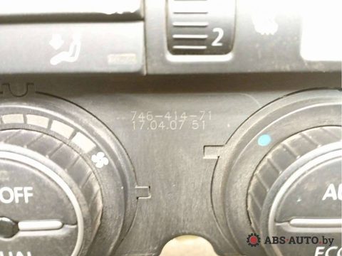 Блок управления печки/климат-контроля Volkswagen Golf, 2009 г., арт. 72250032, фото 4