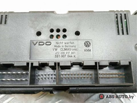 Блок управления печки/климат-контроля Volkswagen Passat, 2004 г., арт. 72250038, фото 4