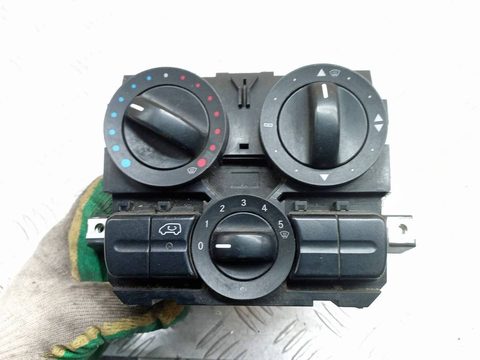 Блок управления печки/климат-контроля Mercedes Viano, 2013 г., OEM 74132500, арт. A10387_1