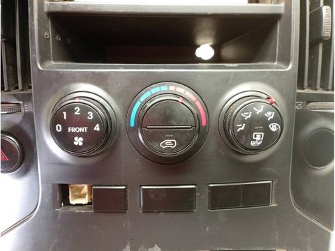 Блок управления печки/климат-контроля Hyundai H1, 2017 г., OEM 945204H000, арт. A13869_1, фото 8