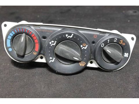 Блок управления печки/климат-контроля Ford Focus, 2003 г., OEM 98AB18C419, арт. C552