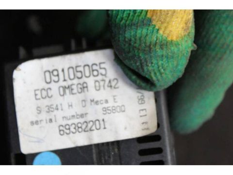 Блок управления печки/климат-контроля Opel Omega B, 1999 г., OEM 09105065, арт. C830, фото 3