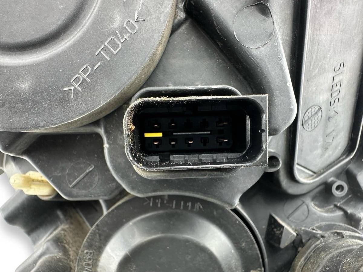 Фара левая Peugeot 208, 2013 г., OEM 9802221580, арт. 138908, фото 13