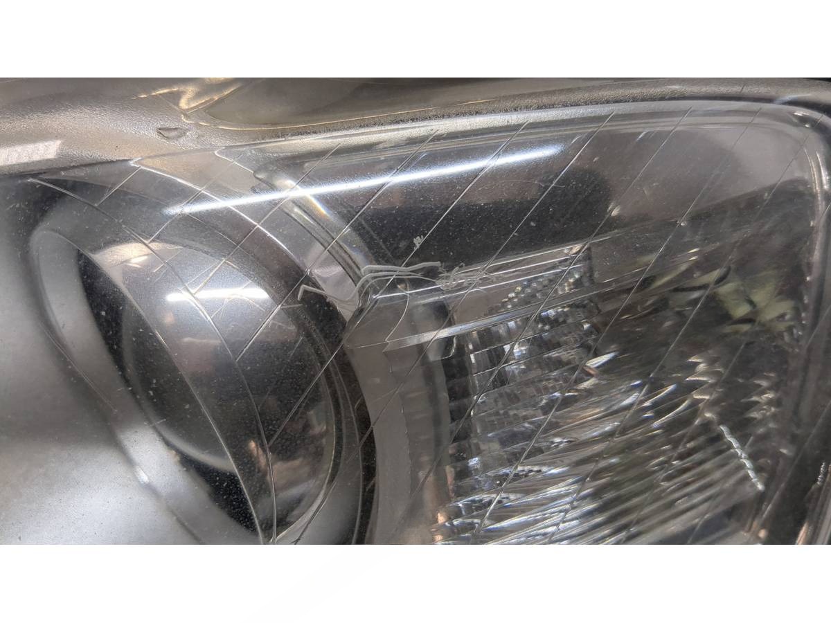 Фара левая Volkswagen Passat B6, 2005 г., OEM 3C0941005AD, арт. 21021321, фото 3