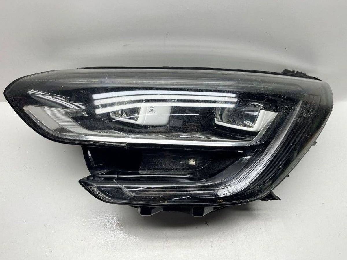 Фара левая Renault Megane, 2018 г., OEM 260601197R, арт. 30151