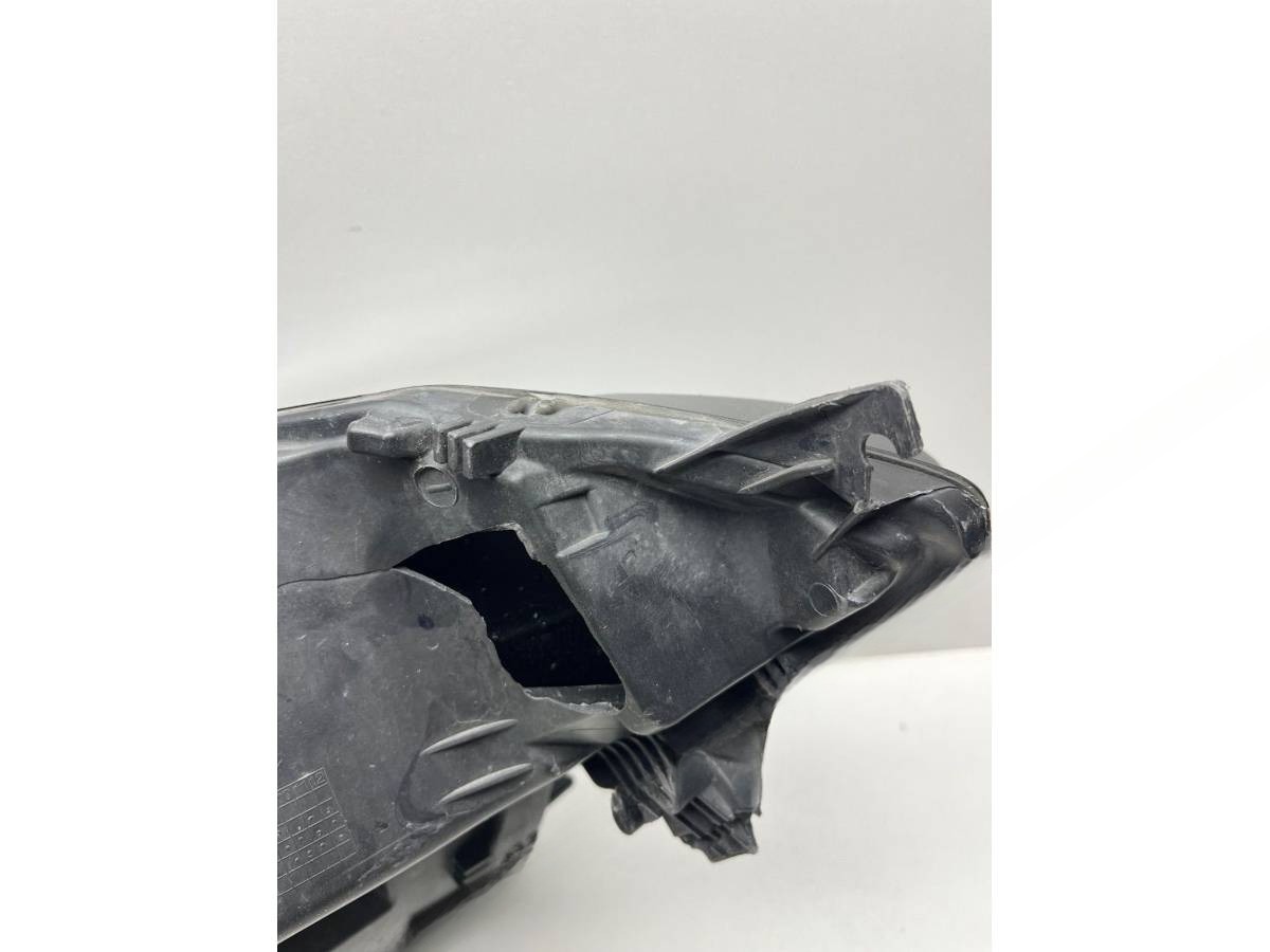 Фара левая Renault Megane, 2018 г., OEM 260601197R, арт. 30151, фото 8