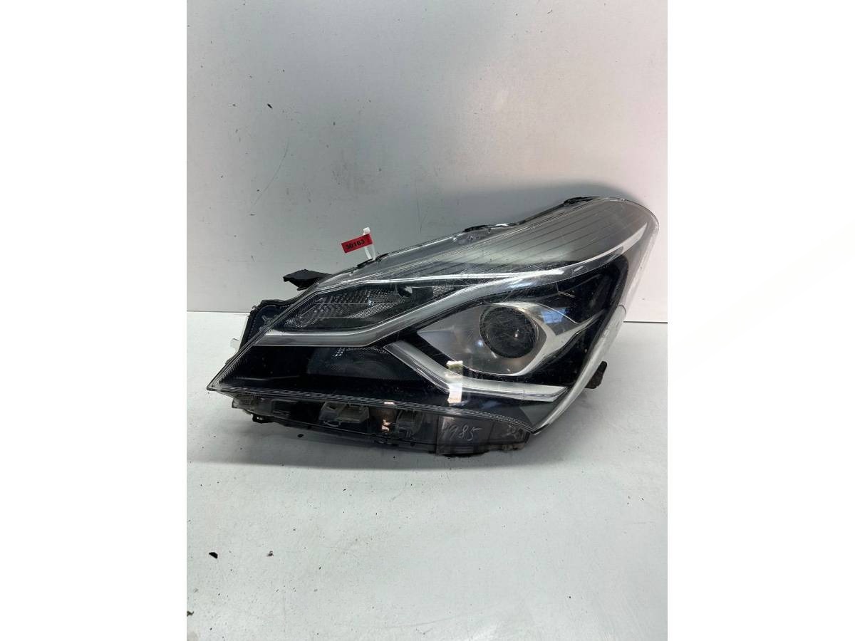 Фара левая Toyota Yaris, 2017 г., OEM 0D197, арт. 30163