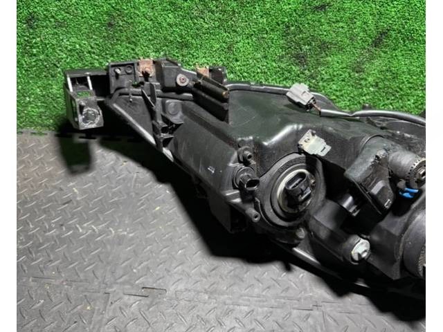 Фара левая Mazda 5, 2006 г., OEM P4998L, арт. 53390, фото 9