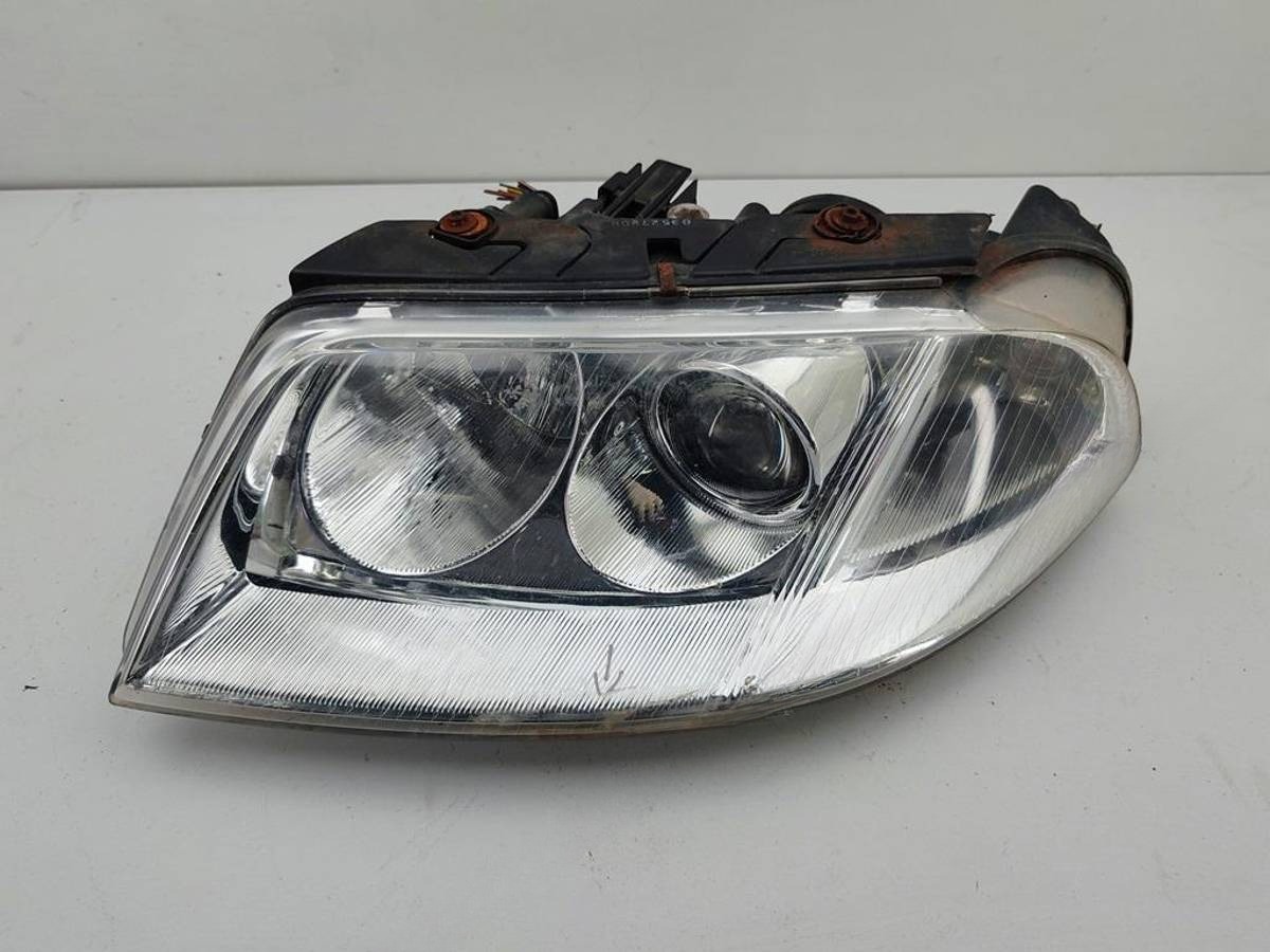 Фара левая Volkswagen Passat B5, 2001 г., OEM 3411109L, арт. 55289399