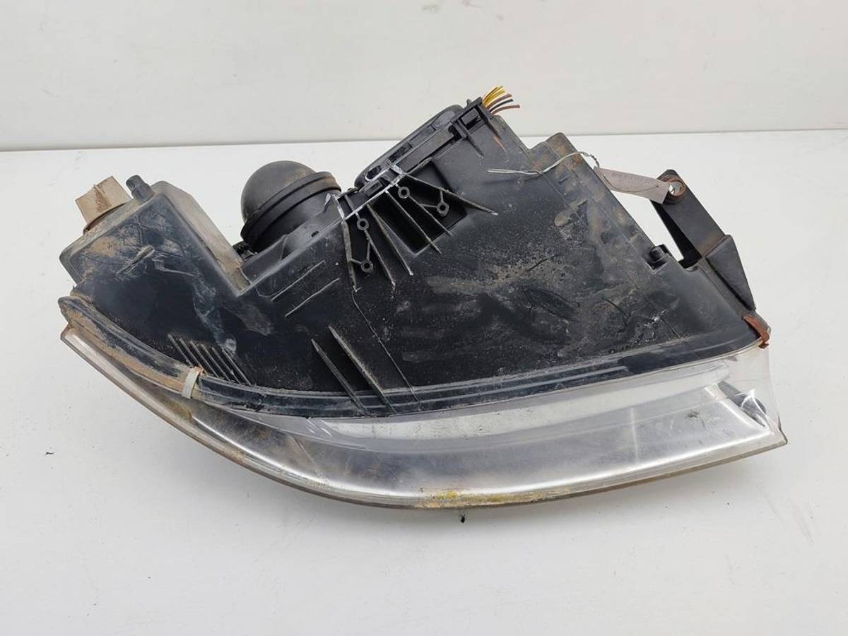 Фара левая Volkswagen Passat B5, 2001 г., OEM 3411109L, арт. 55289399, фото 3