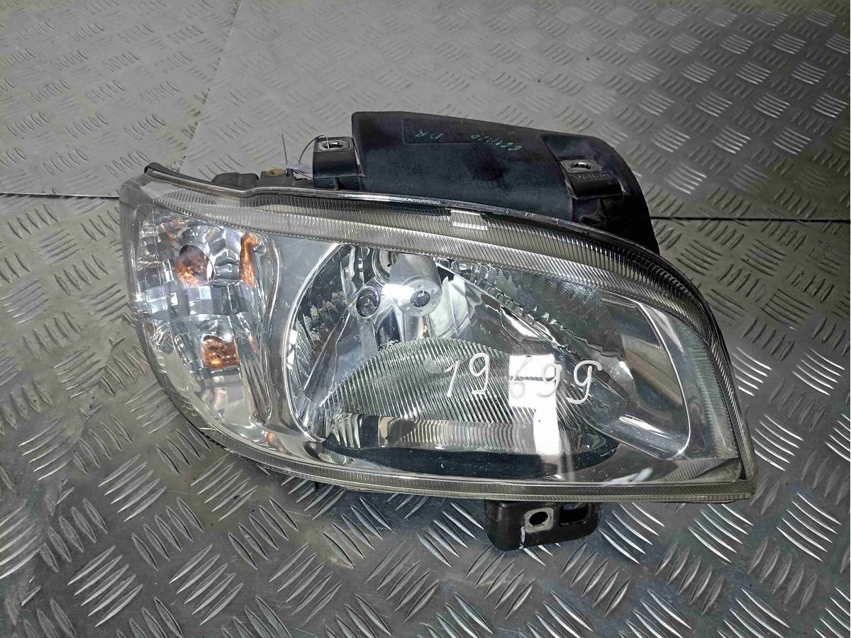 Новое Seat Ibiza, 2000 г., арт. 004975