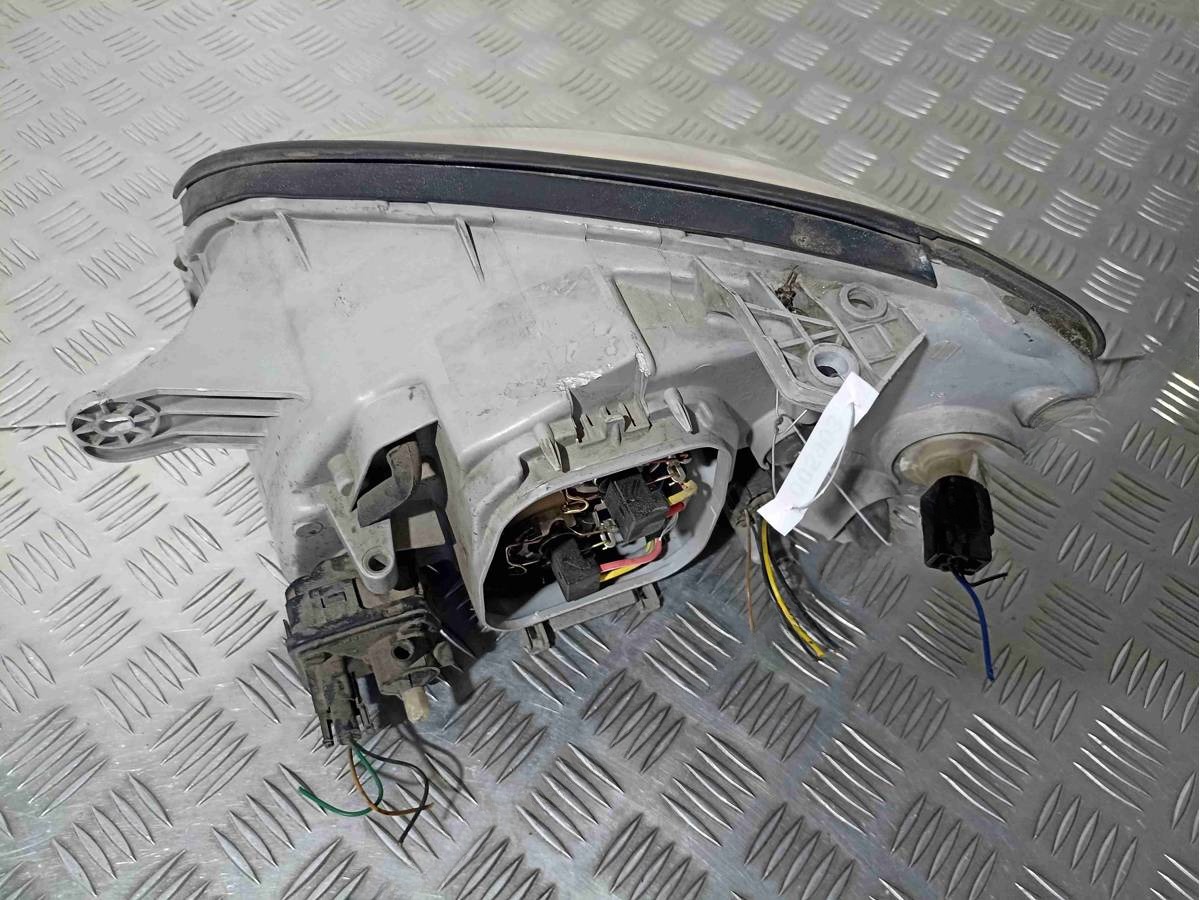 Новое Hyundai Sonata, 2001 г., OEM 921010238000, арт. 005903, фото 4