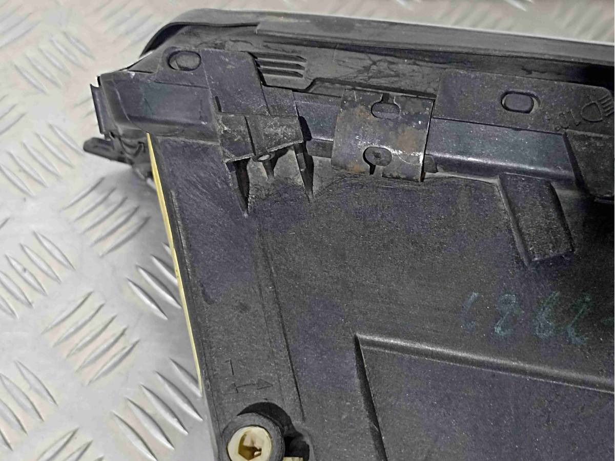 Новое Audi A8, 1998 г., OEM 0301047274, арт. 006092, фото 7