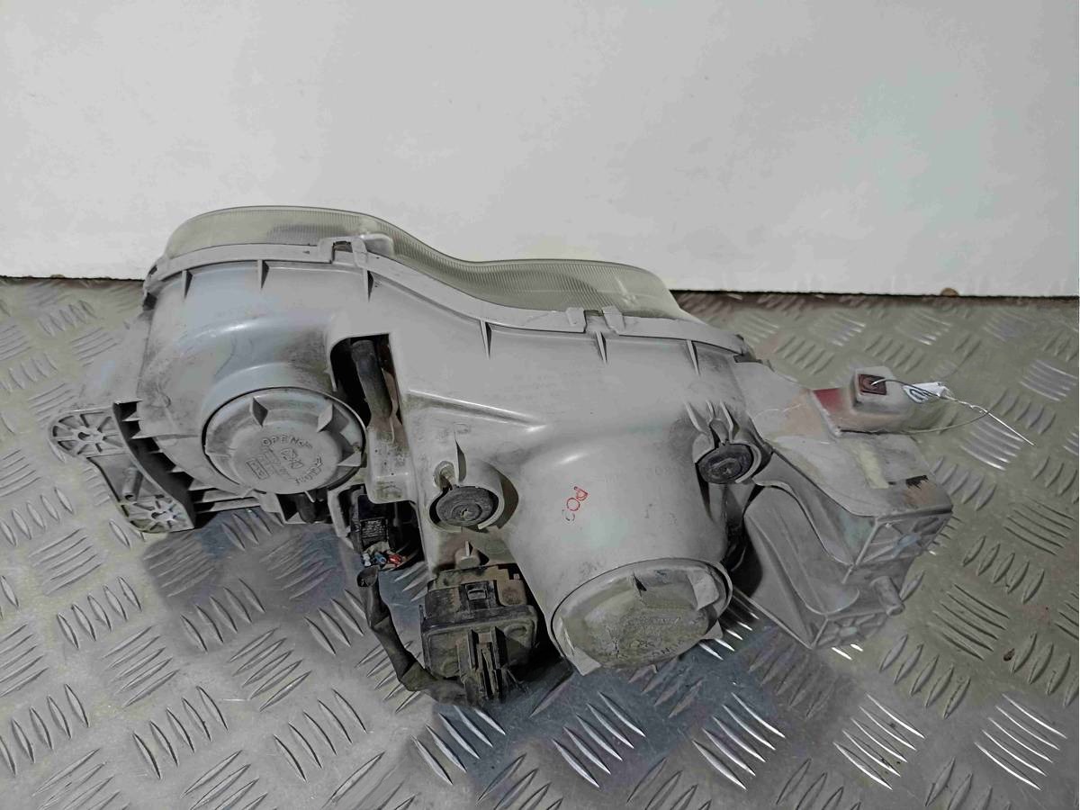 Новое Hyundai Coupe, 2000 г., арт. 006400, фото 5