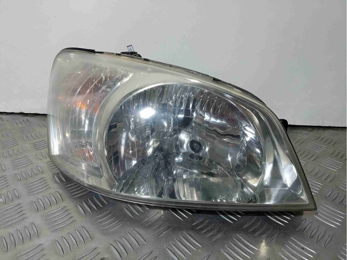 Новое Hyundai Getz, 2005 г., OEM 921021CXXX, арт. 006403