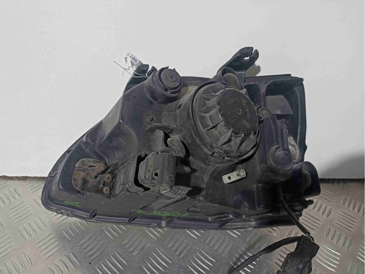 Новое Kia Carens, 2003 г., OEM 51020, арт. 007381, фото 6