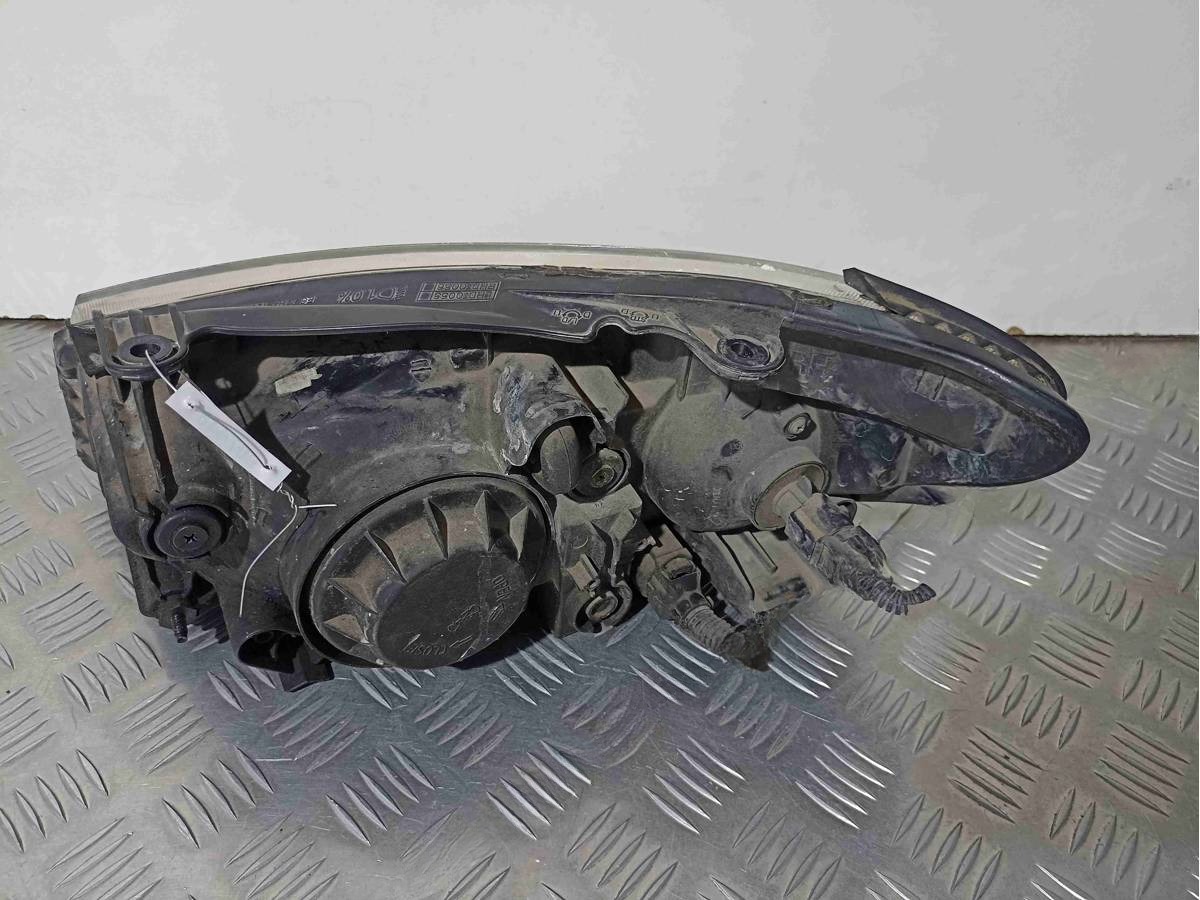 Новое Kia Cerato, 2004 г., OEM 921012F0, арт. 007448, фото 3