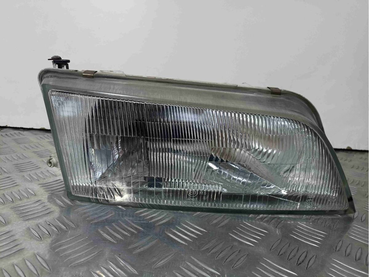 Новое Nissan Maxima, 1996 г., арт. 008827