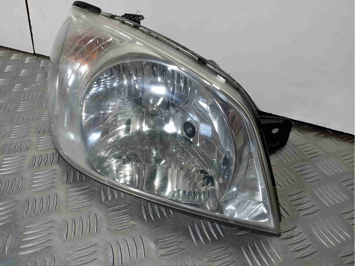 Новое Hyundai Getz, 2005 г., OEM 921021CXXX, арт. 008878