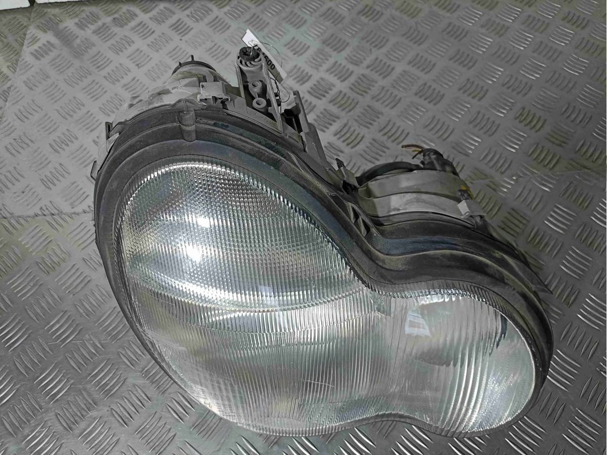 Новое Mercedes C W203, 2001 г., OEM 0301166272, арт. 009797, фото 2
