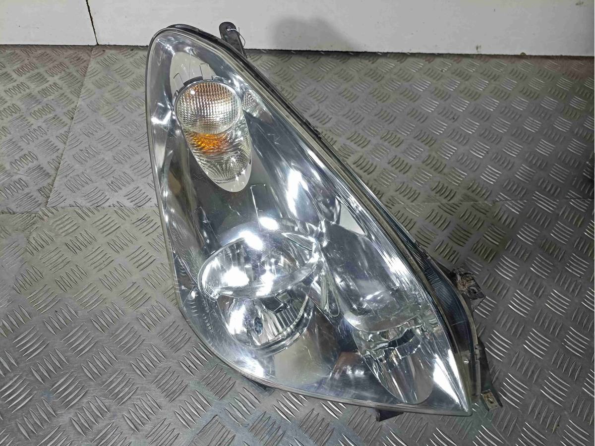 Новое Toyota Corolla Verso, 2004 г., OEM 3124, арт. 019275, фото 4
