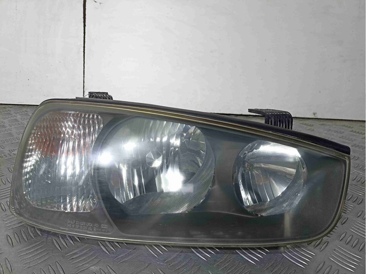 Новое Hyundai Elantra, 2003 г., OEM 921022DXXX, арт. 019400