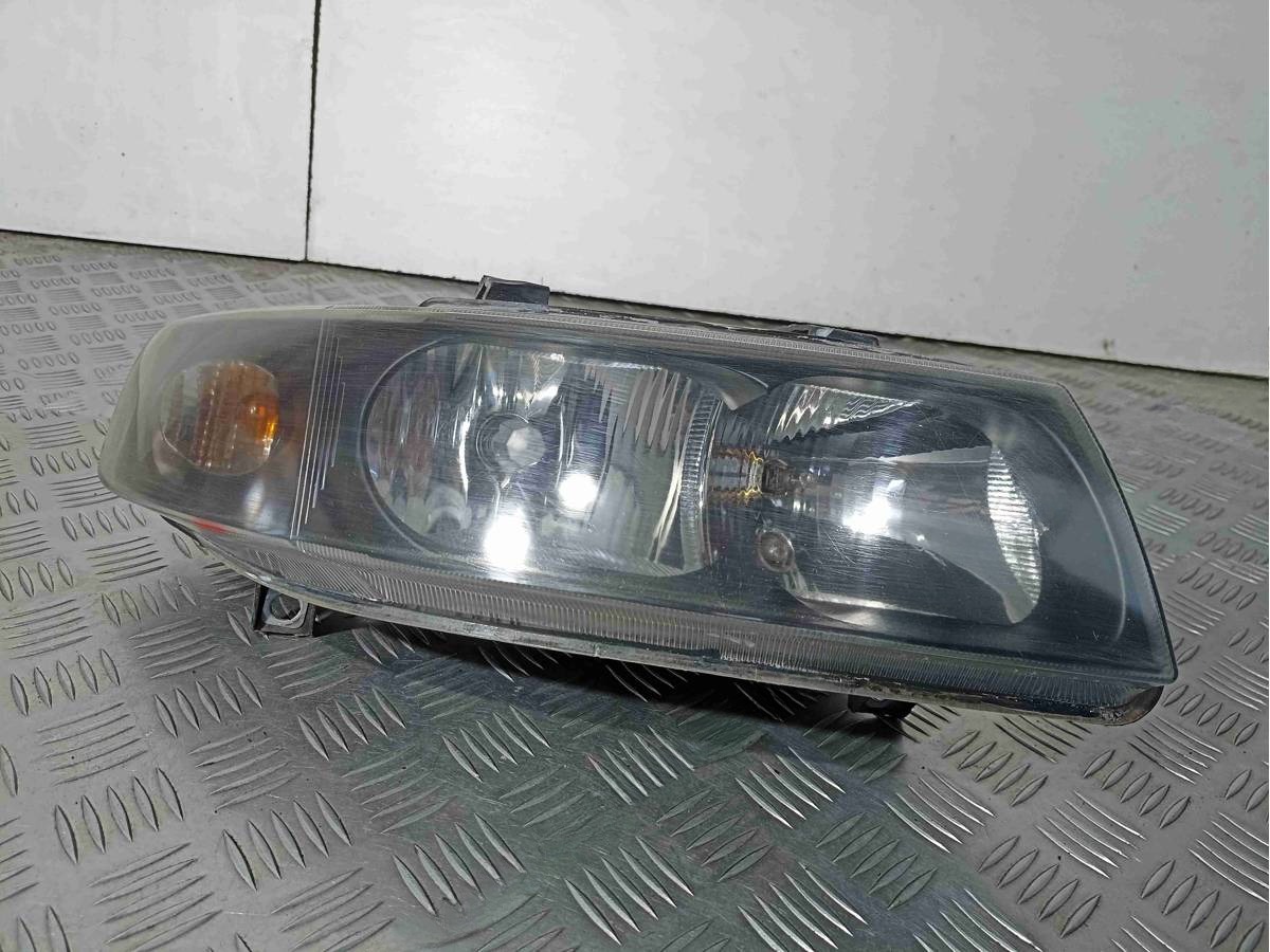 Новое Seat Toledo, 2000 г., OEM 67742701, арт. 019425