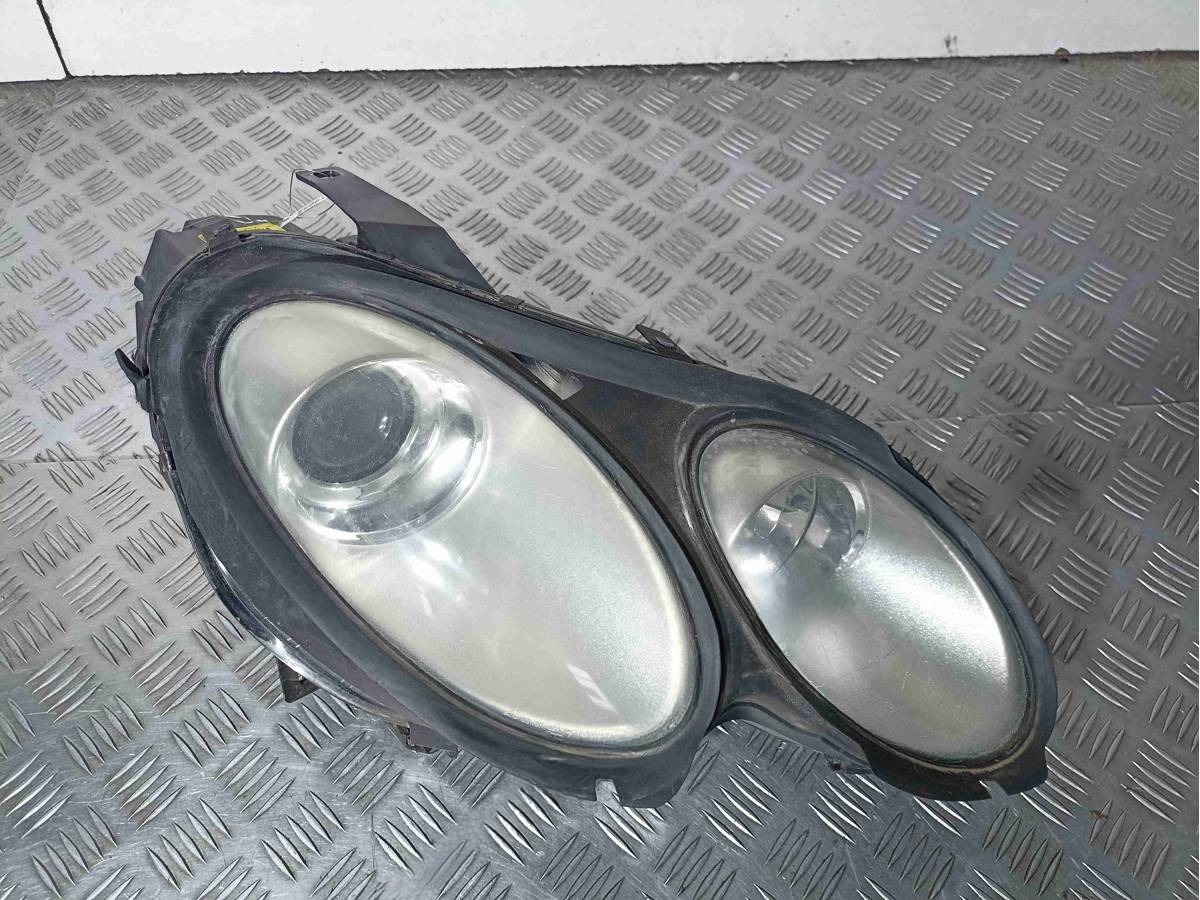 Новое Smart Forfour, 2005 г., OEM 8301A280, арт. 019652