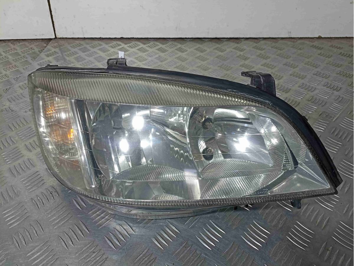 Новое Opel Zafira, 2003 г., арт. 023955
