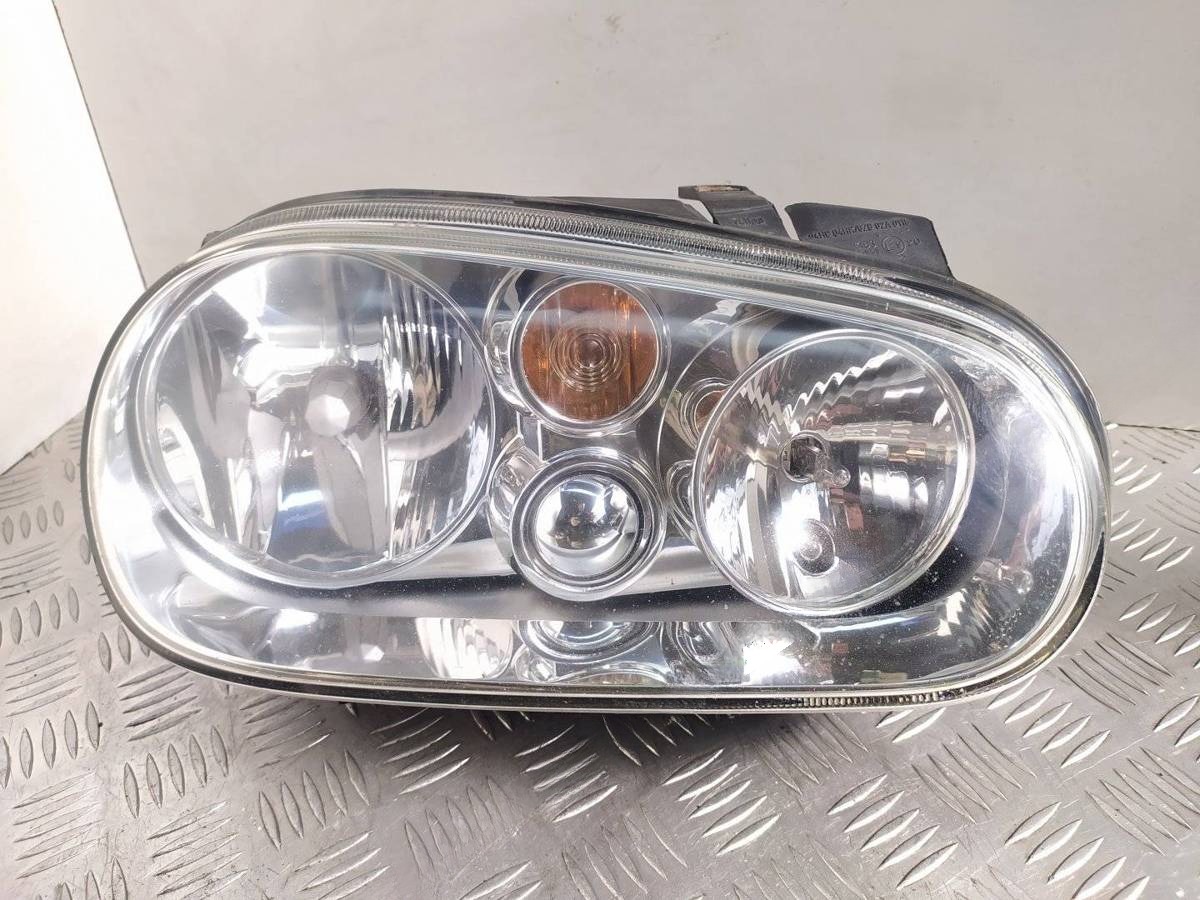 Новое Volkswagen Golf, 2002 г., OEM 1J1941016B, арт. 1011883