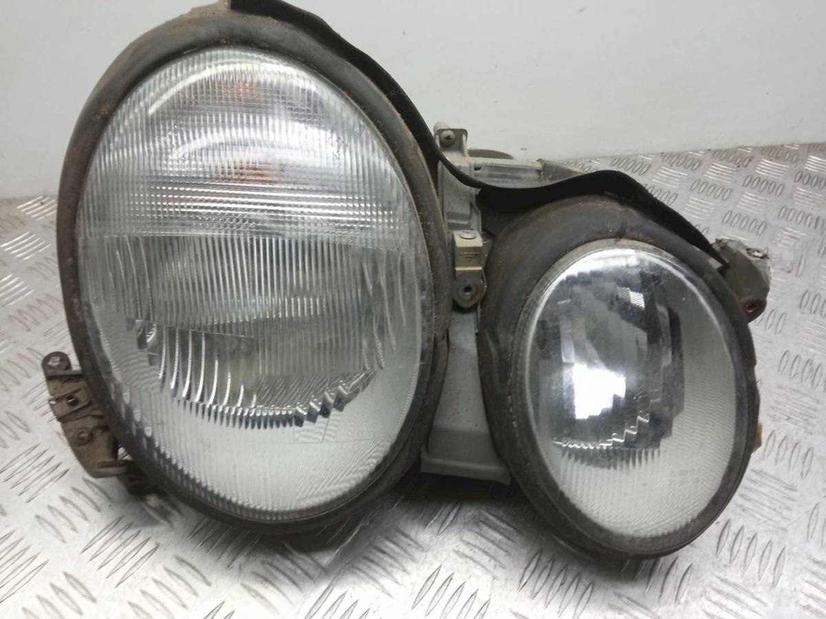Новое Mercedes CLK W208, 1998 г., арт. 1045585