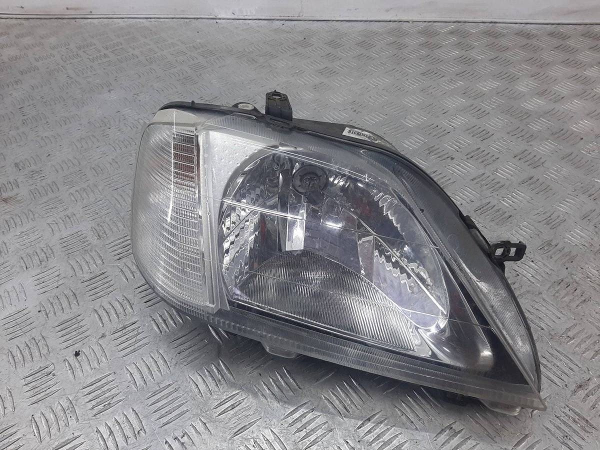 Новое Renault Logan, 2006 г., OEM 8200211006, арт. 1079980