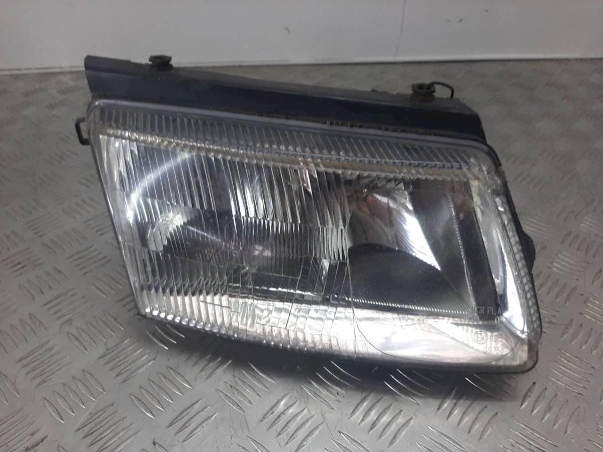 Новое Volkswagen Passat, 1999 г., арт. 1081669