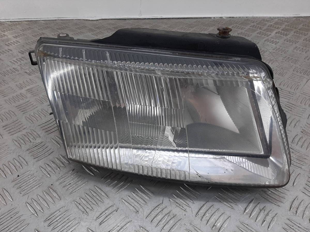 Новое Volkswagen Passat, 2000 г., арт. 1103138