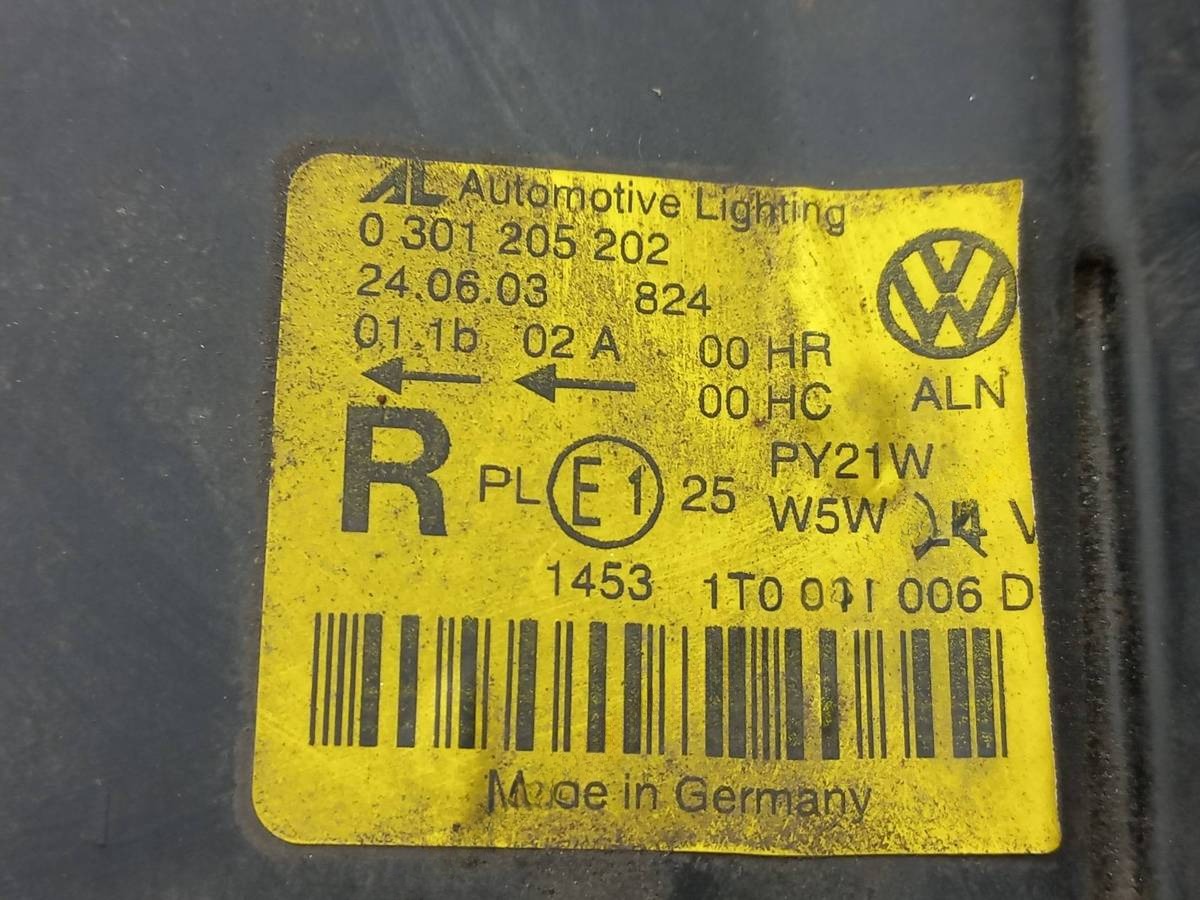 Новое Volkswagen Touran, 2003 г., OEM 1T0941006D, арт. 1109823, фото 6
