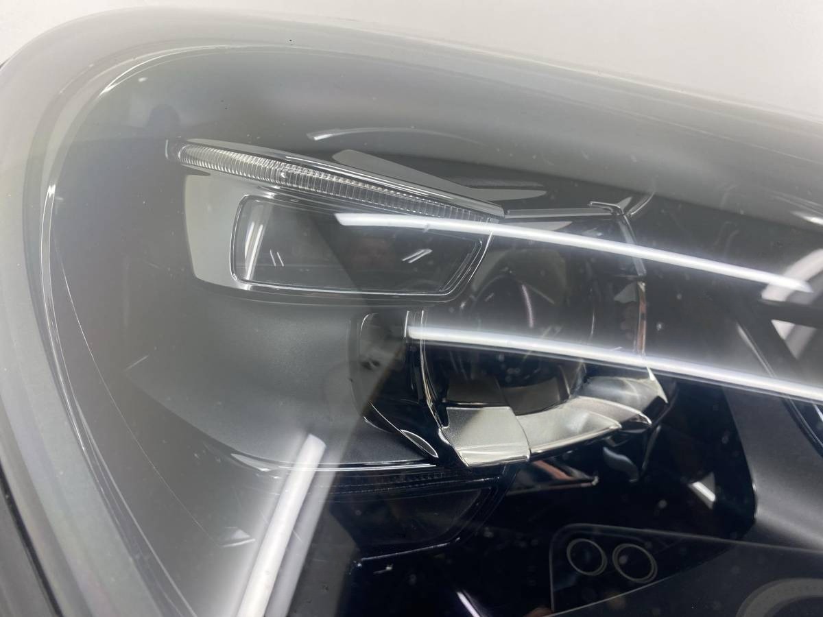 Новое Porsche Macan, 2020 г., OEM 95B941010AT, арт. 12010, фото 4