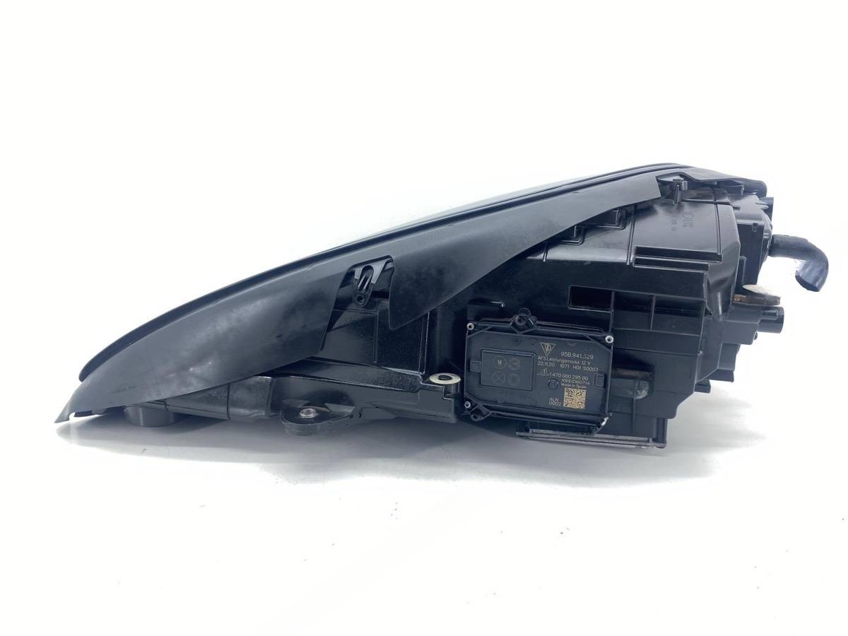 Новое Porsche Macan, 2020 г., OEM 95B941010AT, арт. 12010, фото 8
