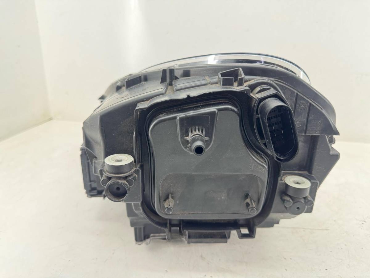 Новое Porsche Macan, 2021 г., OEM 95B941016K, арт. 13326, фото 13