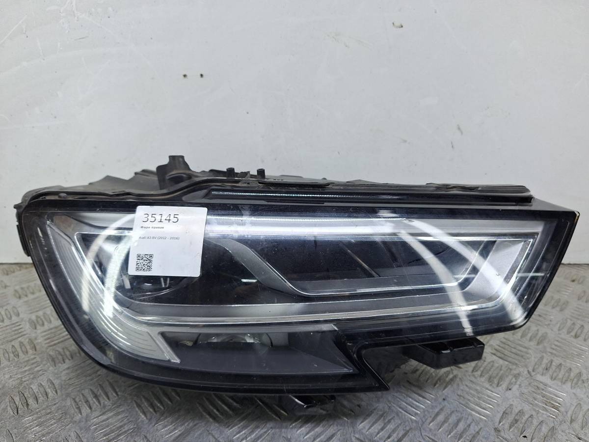Новое Audi A3, 2018 г., OEM 8V0941034C, арт. 35145
