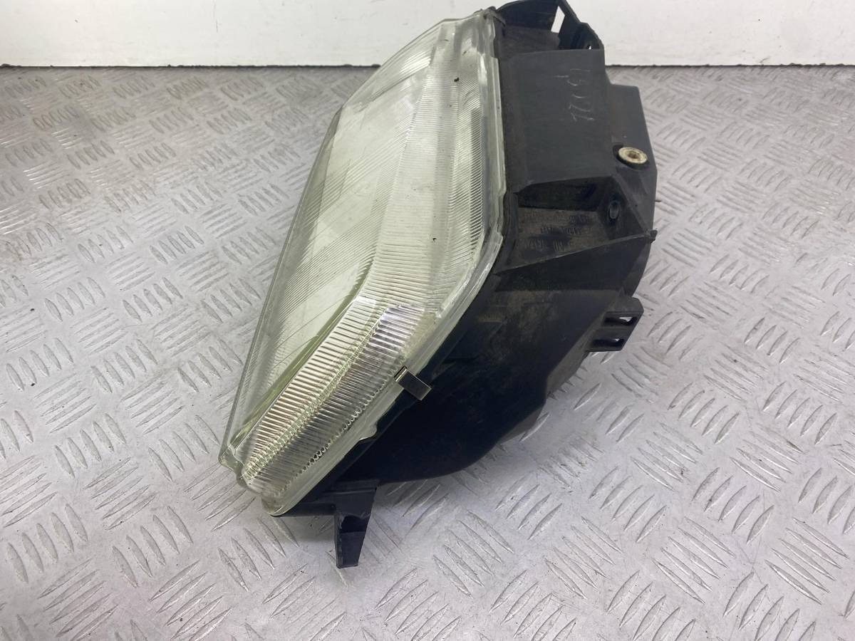 Новое Citroen Xantia, 1999 г., OEM 88205034D, арт. 47419, фото 2