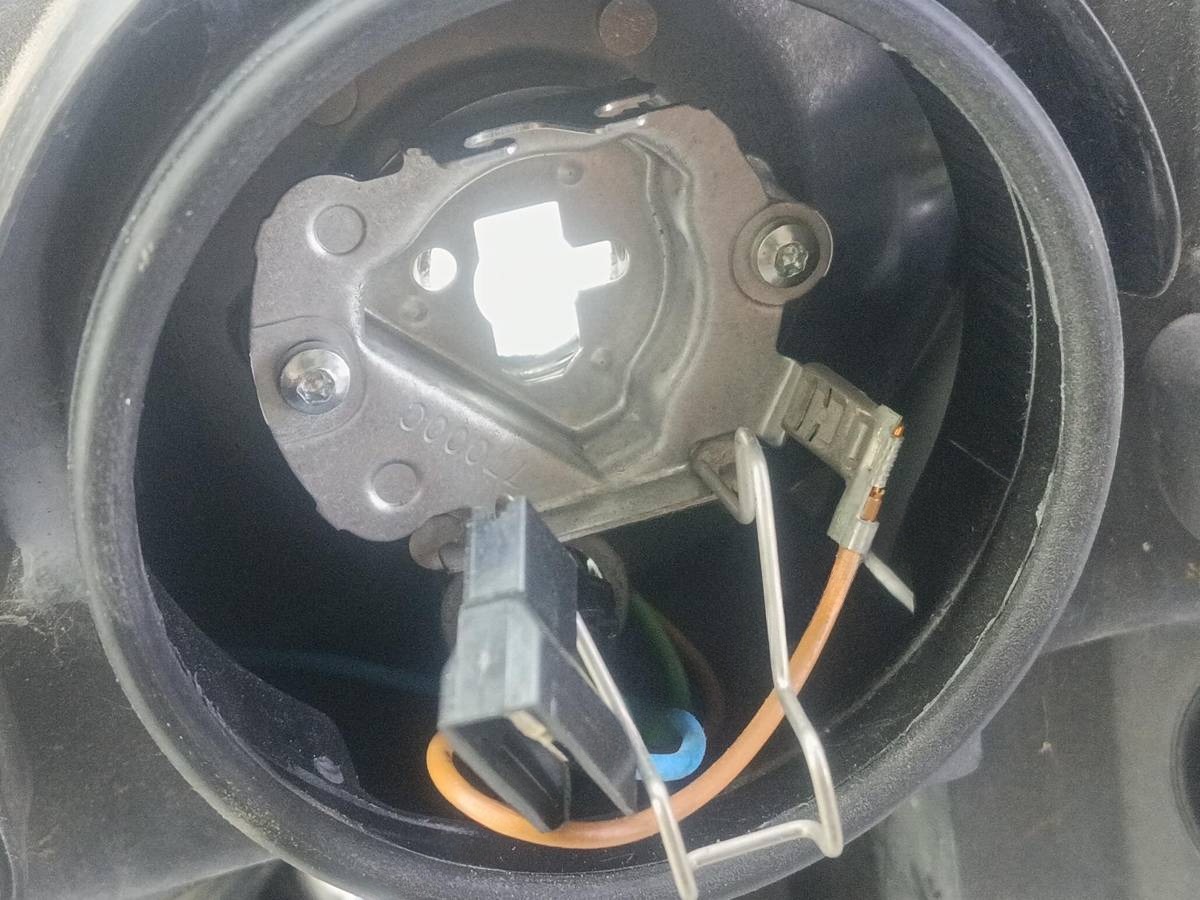 Новое Opel Meriva, 2004 г., OEM 93321053, арт. 48809, фото 17