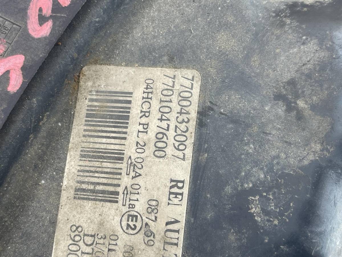 Новое Renault Scenic, 2001 г., OEM 7700432097, арт. 52682, фото 9
