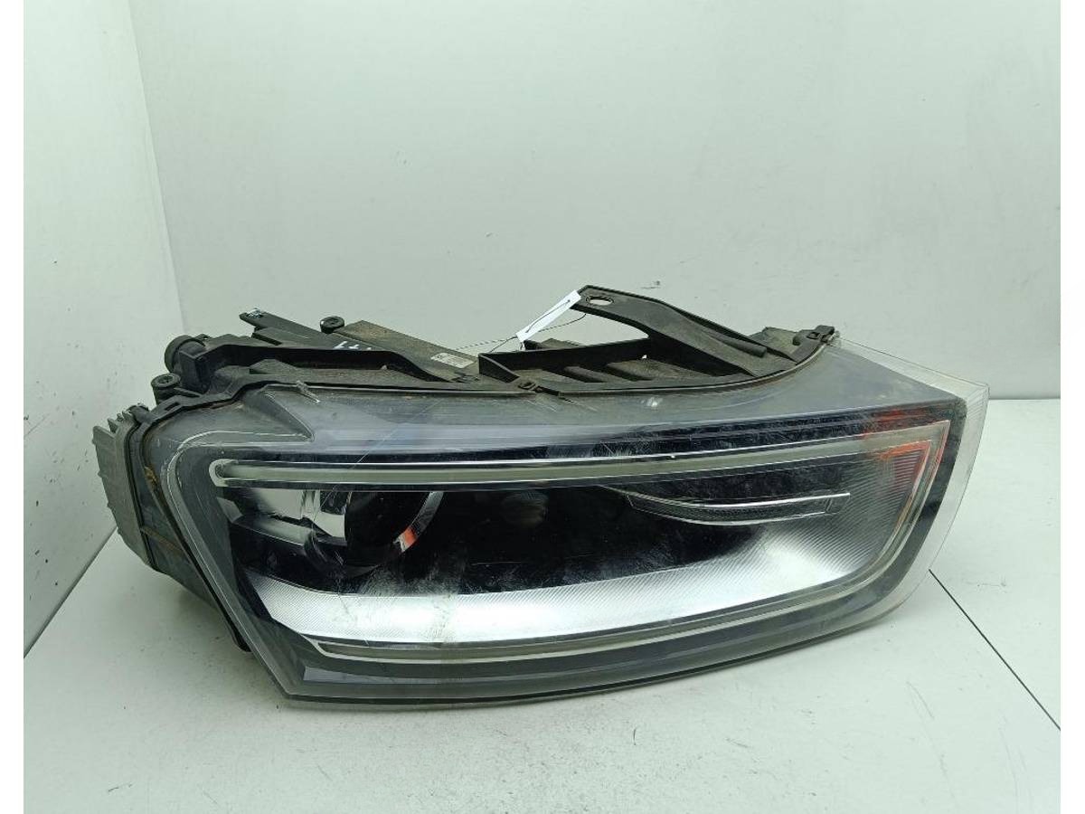 Новое Audi Q3 8U, 2011 г., OEM 8U0941032, арт. 54155465