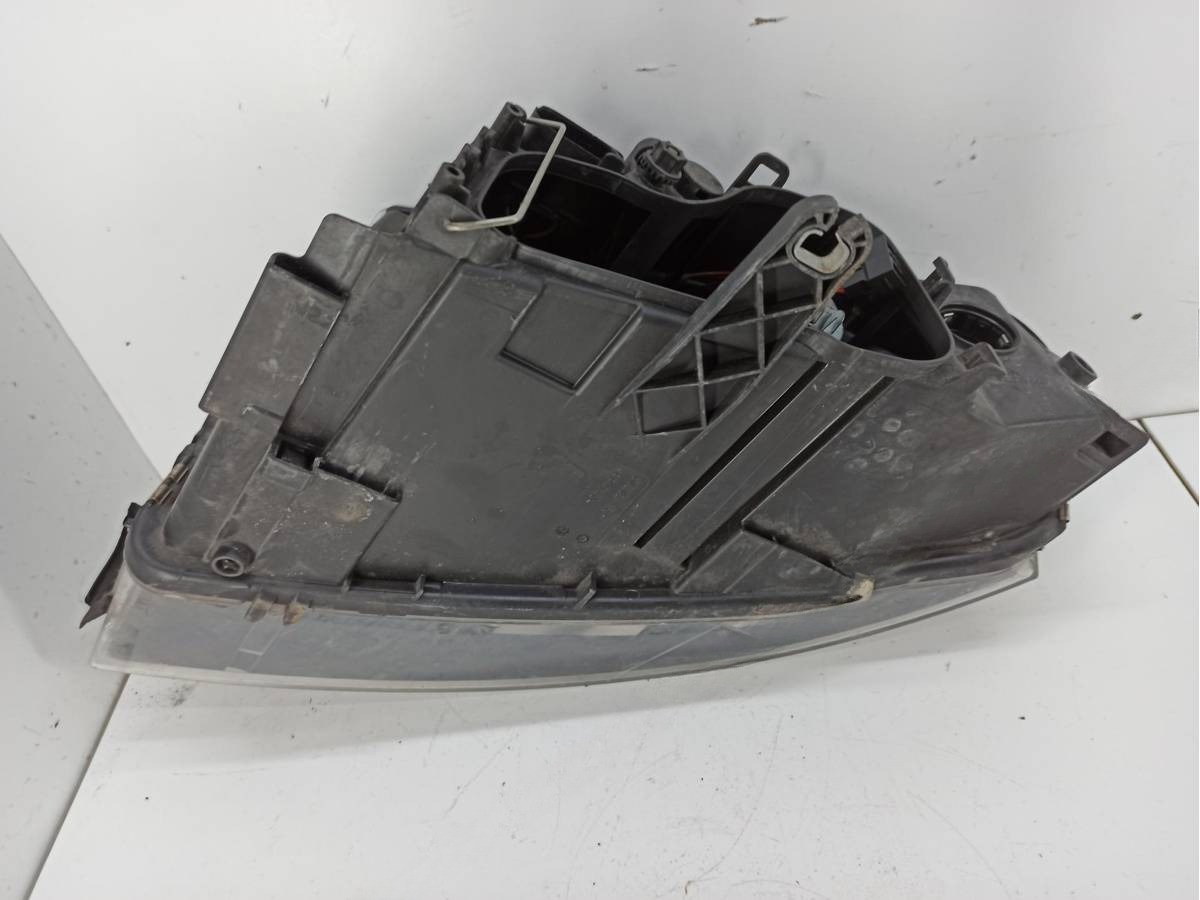 Новое Audi A4 B6, 2001 г., OEM 8H0941004A, арт. 54386160, фото 4