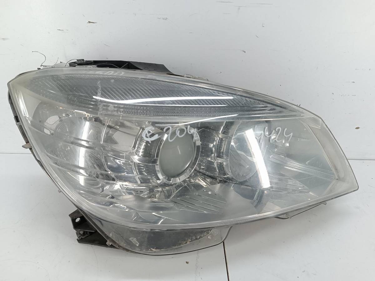 Новое Mercedes C W204, 2007 г., OEM 2048208461, арт. 54444424