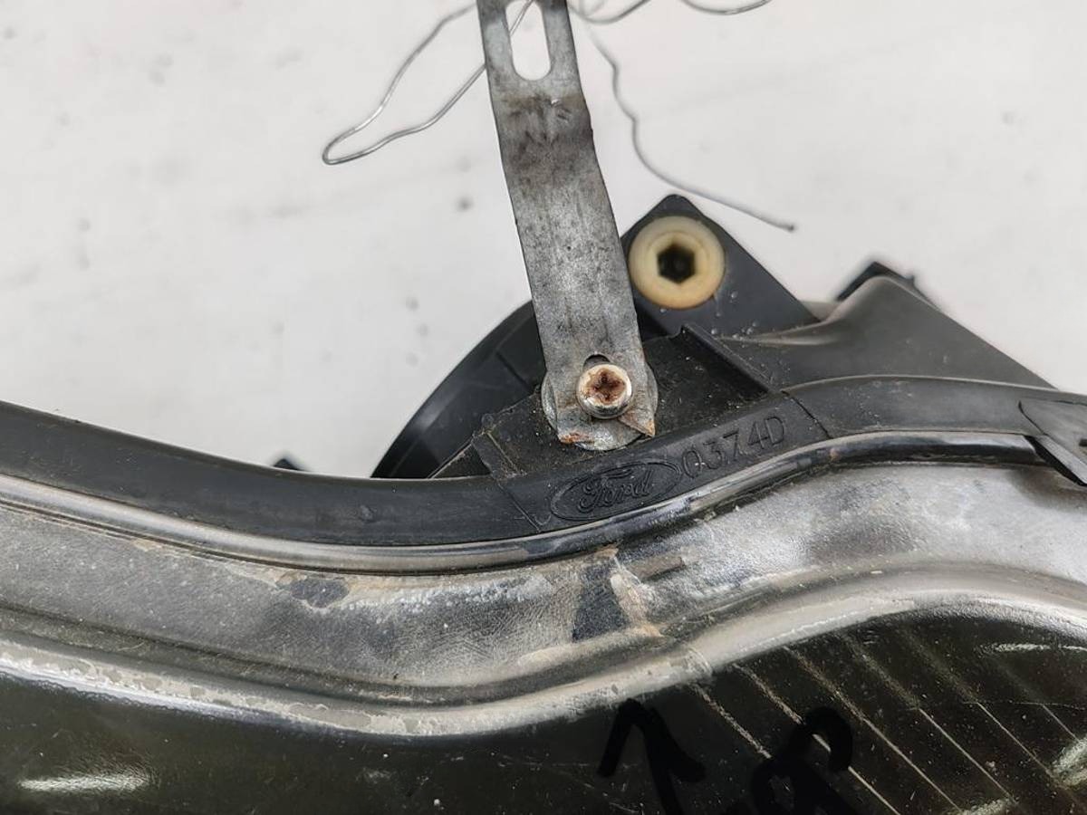 Новое Ford Focus, 2004 г., OEM 8M5113W029CE, арт. 54798838, фото 2
