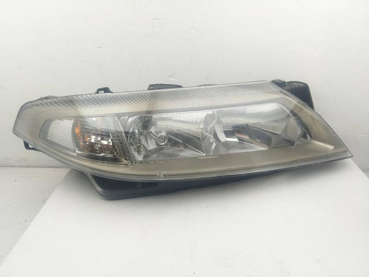 Новое Renault Laguna, 2001 г., OEM 8200002466, арт. 54825207
