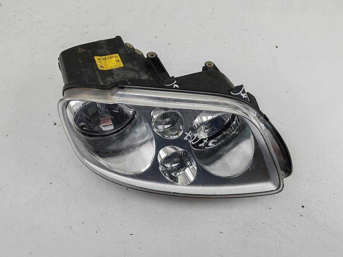 Новое Volkswagen Touran, 2003 г., OEM 0301205202, арт. 54843510