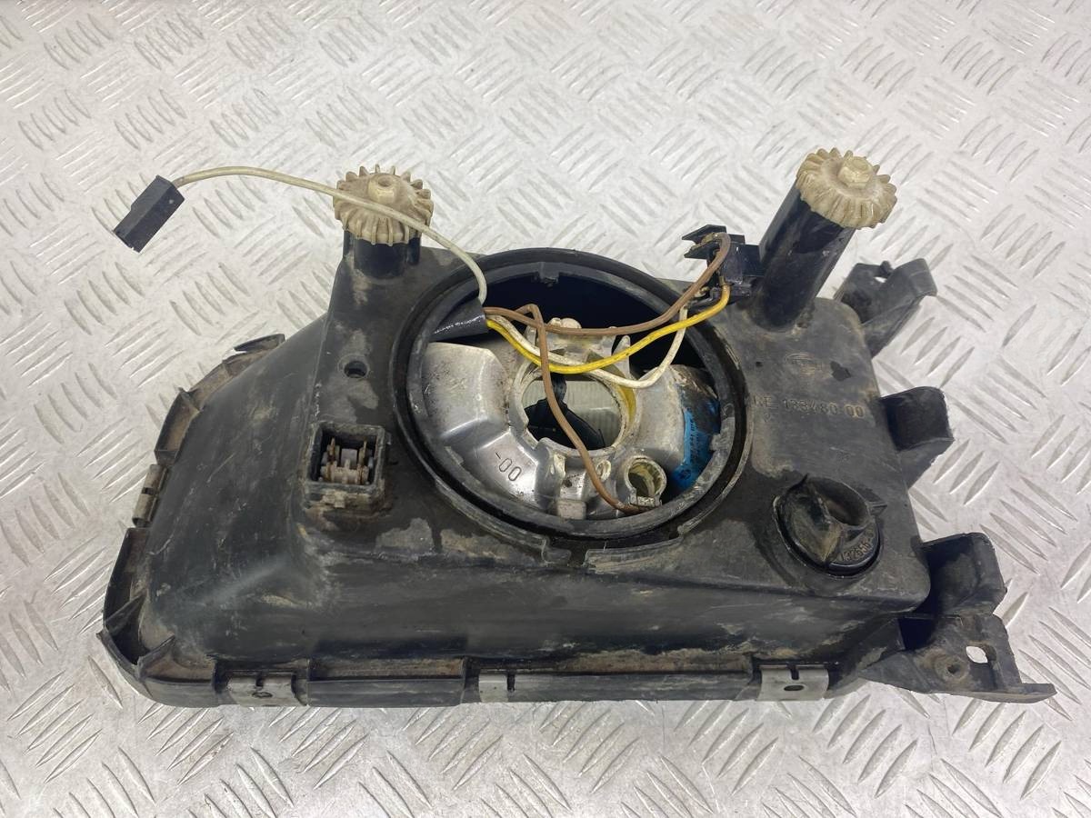 Новое Volkswagen Passat, 1991 г., OEM 13348000, арт. 55140, фото 6