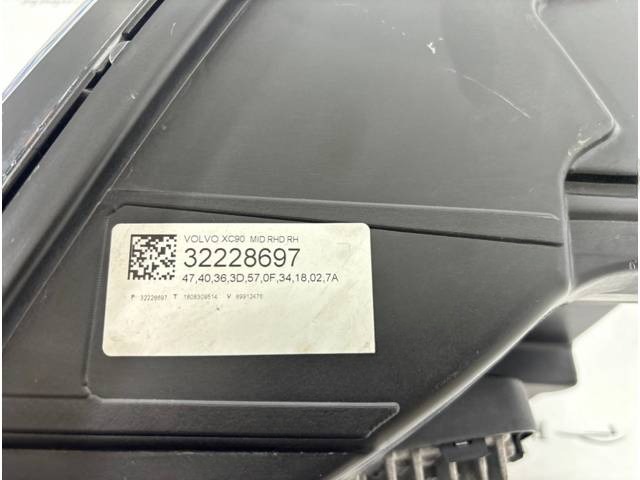 Новое Toyota RAV4 XC90, 2018 г., OEM 6920533111C0, арт. 608, фото 10